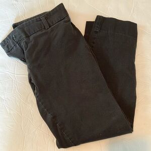 Women’s apt 9 modern fit dark gray pants Sz 4P